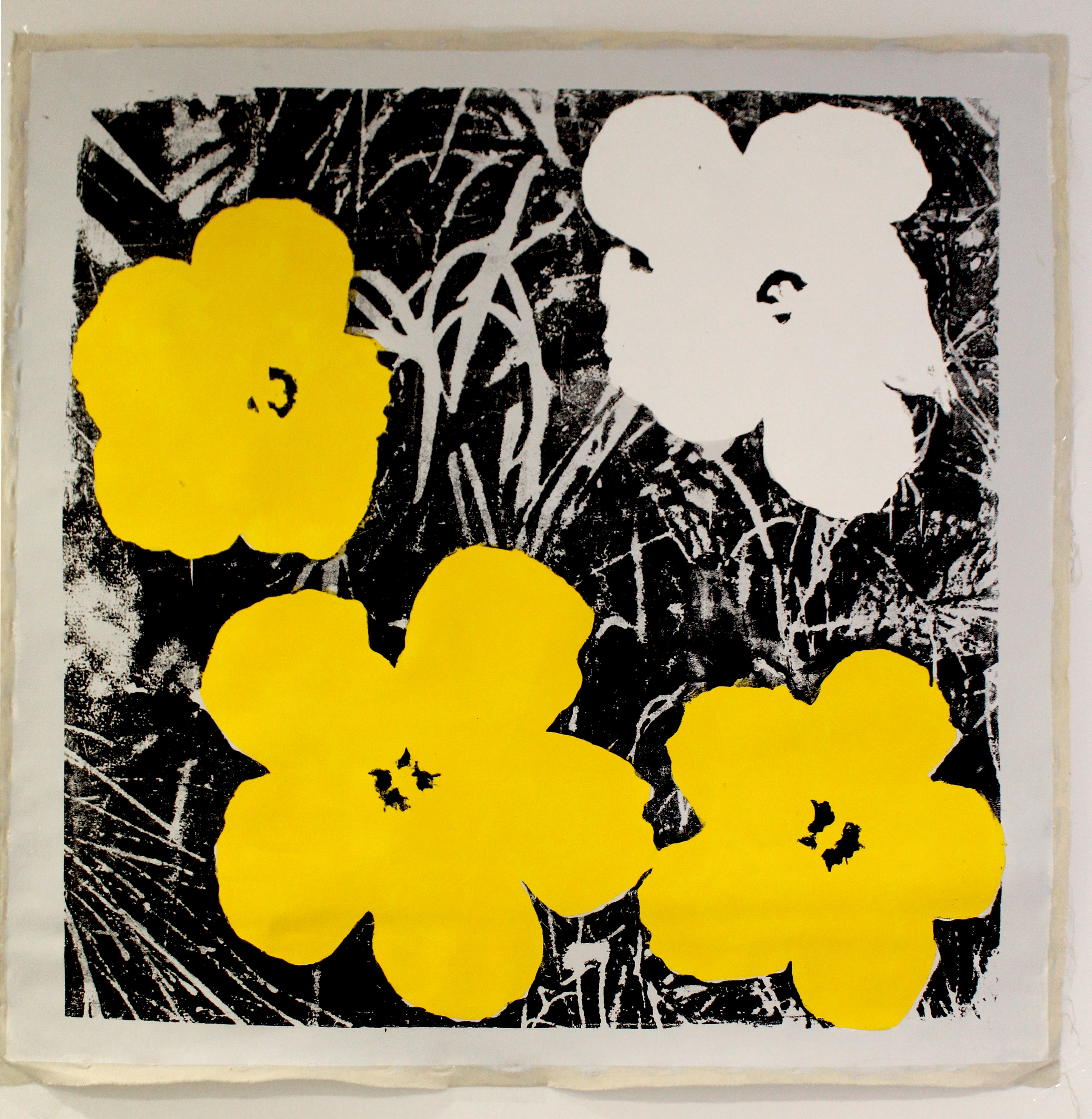 Flowers (Yellow & White on Black)